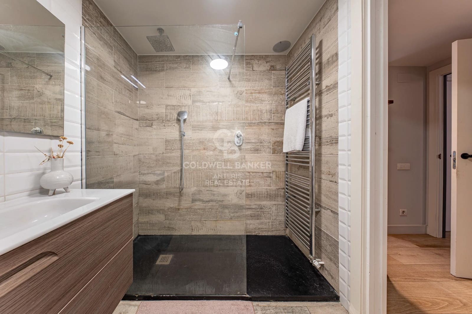 4 soverom Penthouse til salgs i Badalona med svømmebasseng - € 850 000 (Ref: 10059083)