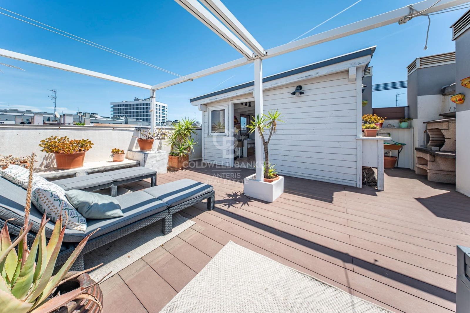 4 soverom Penthouse til salgs i Badalona med svømmebasseng - € 850 000 (Ref: 10059083)