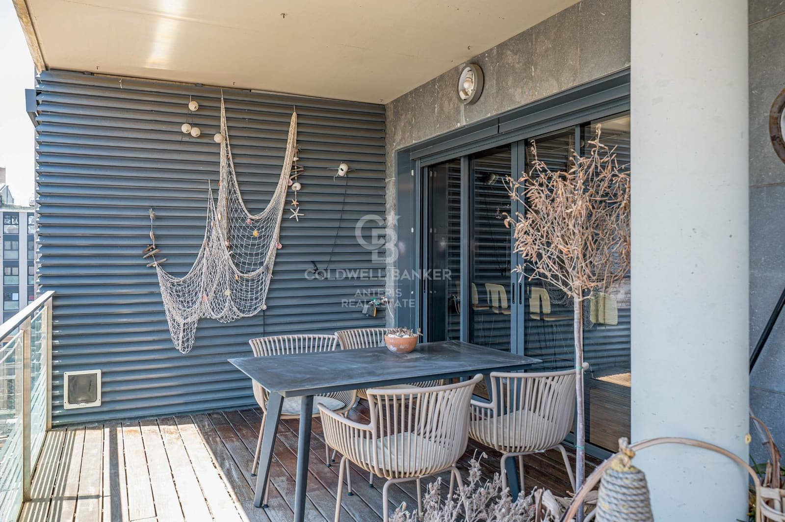 4 soverom Penthouse til salgs i Badalona med svømmebasseng - € 850 000 (Ref: 10059083)