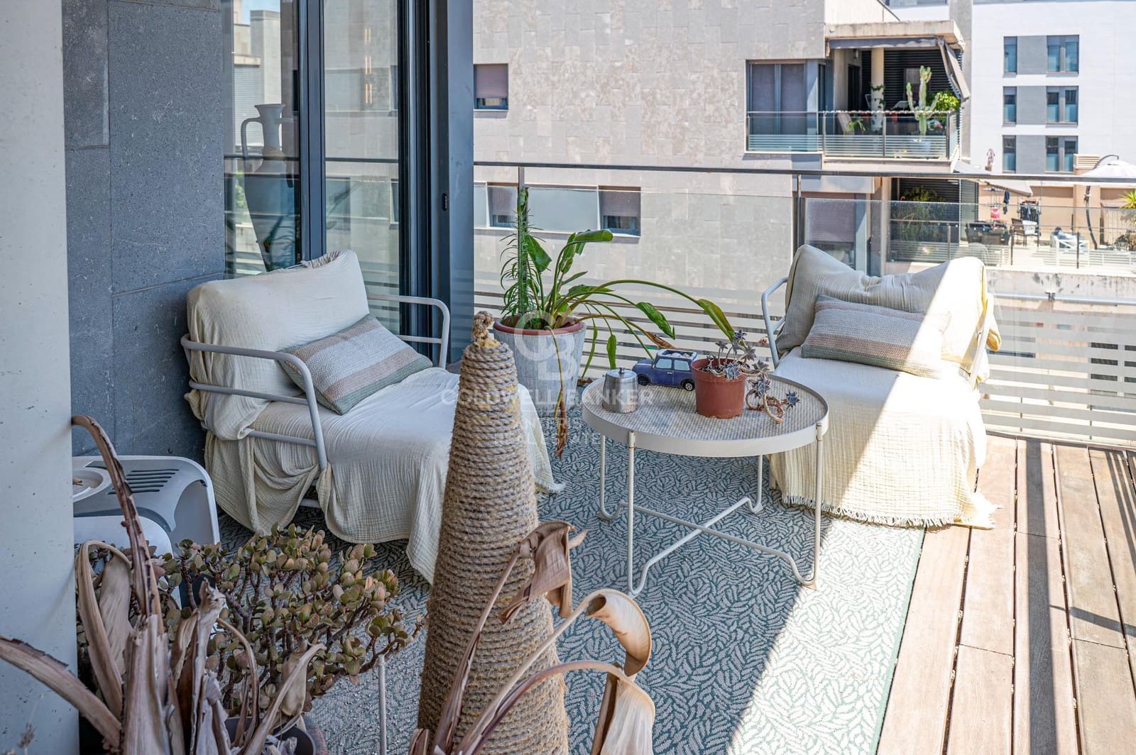 4 soverom Penthouse til salgs i Badalona med svømmebasseng - € 850 000 (Ref: 10059083)