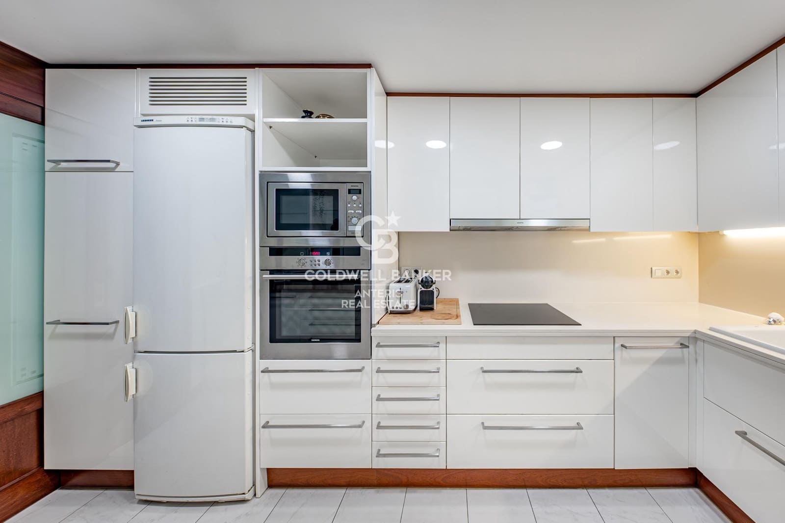 2 sypialnia Mieszkanie na sprzedaż w Miasto Barcelona - 845 000 € (Ref: 10059085)
