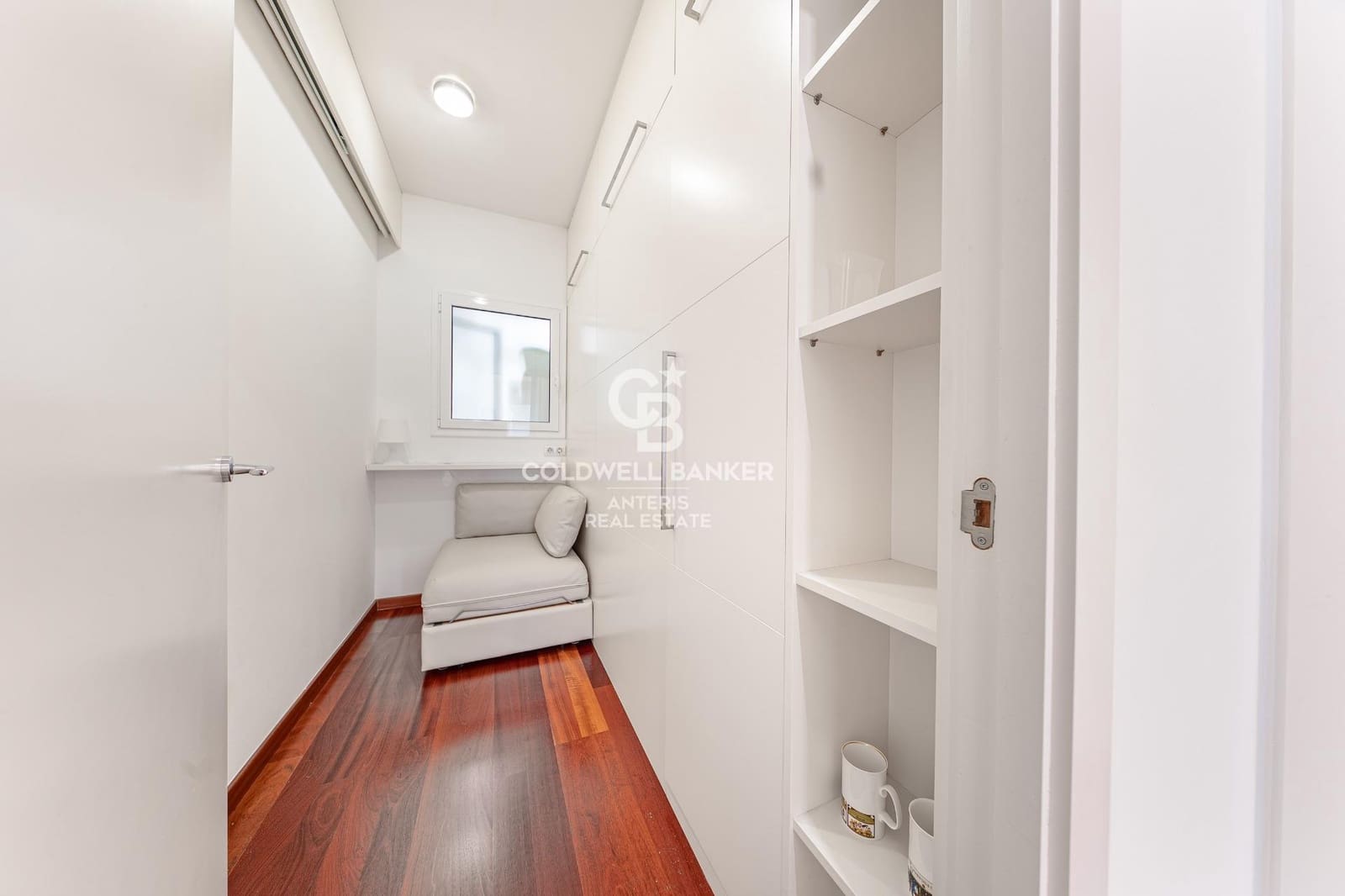 2 sypialnia Mieszkanie na sprzedaż w Miasto Barcelona - 845 000 € (Ref: 10059085)