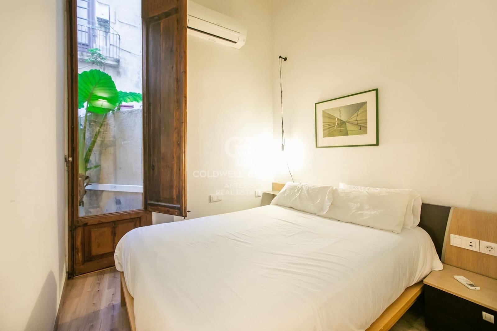 1 sypialnia Mieszkanie na sprzedaż w Miasto Barcelona - 414 000 € (Ref: 10059087)