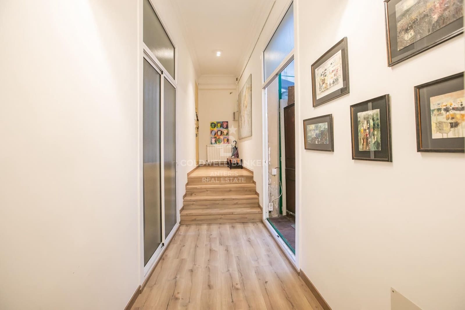 1 sypialnia Mieszkanie na sprzedaż w Miasto Barcelona - 414 000 € (Ref: 10059087)