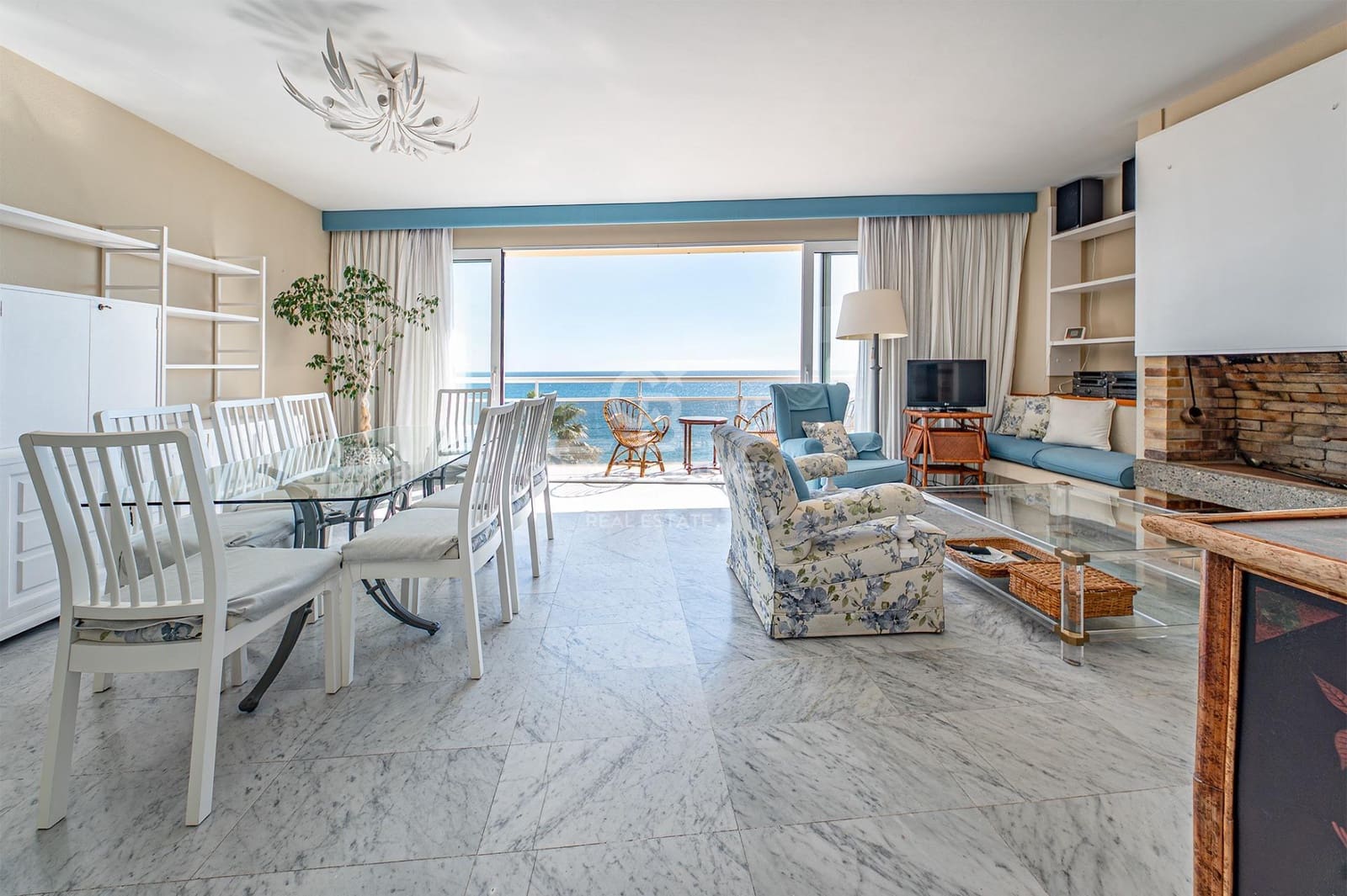 5 makuuhuone Asunto myytävänä paikassa Lloret de Mar mukana 
autotalli - 495 000 € (Ref: 10059088)