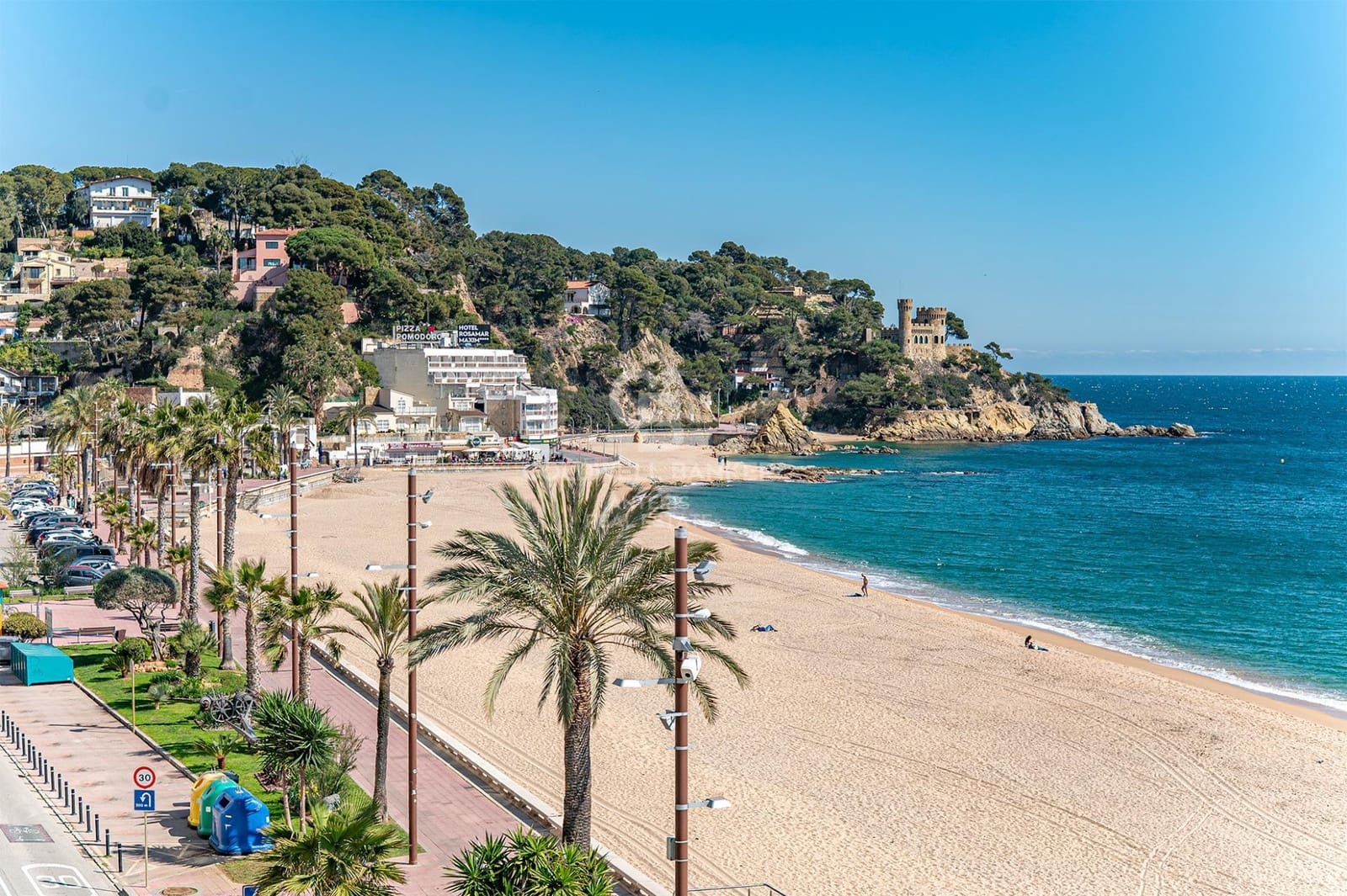5 makuuhuone Asunto myytävänä paikassa Lloret de Mar mukana 
autotalli - 495 000 € (Ref: 10059088)
