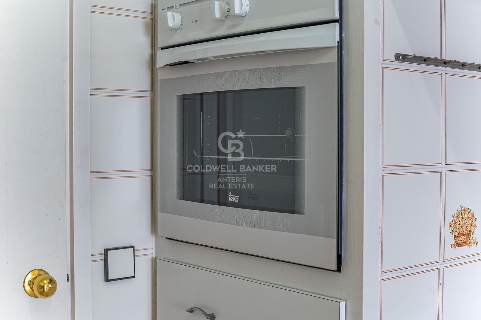 5 bedroom Flat for sale in Lloret de Mar with garage - € 495,000 (Ref: 10059088)
