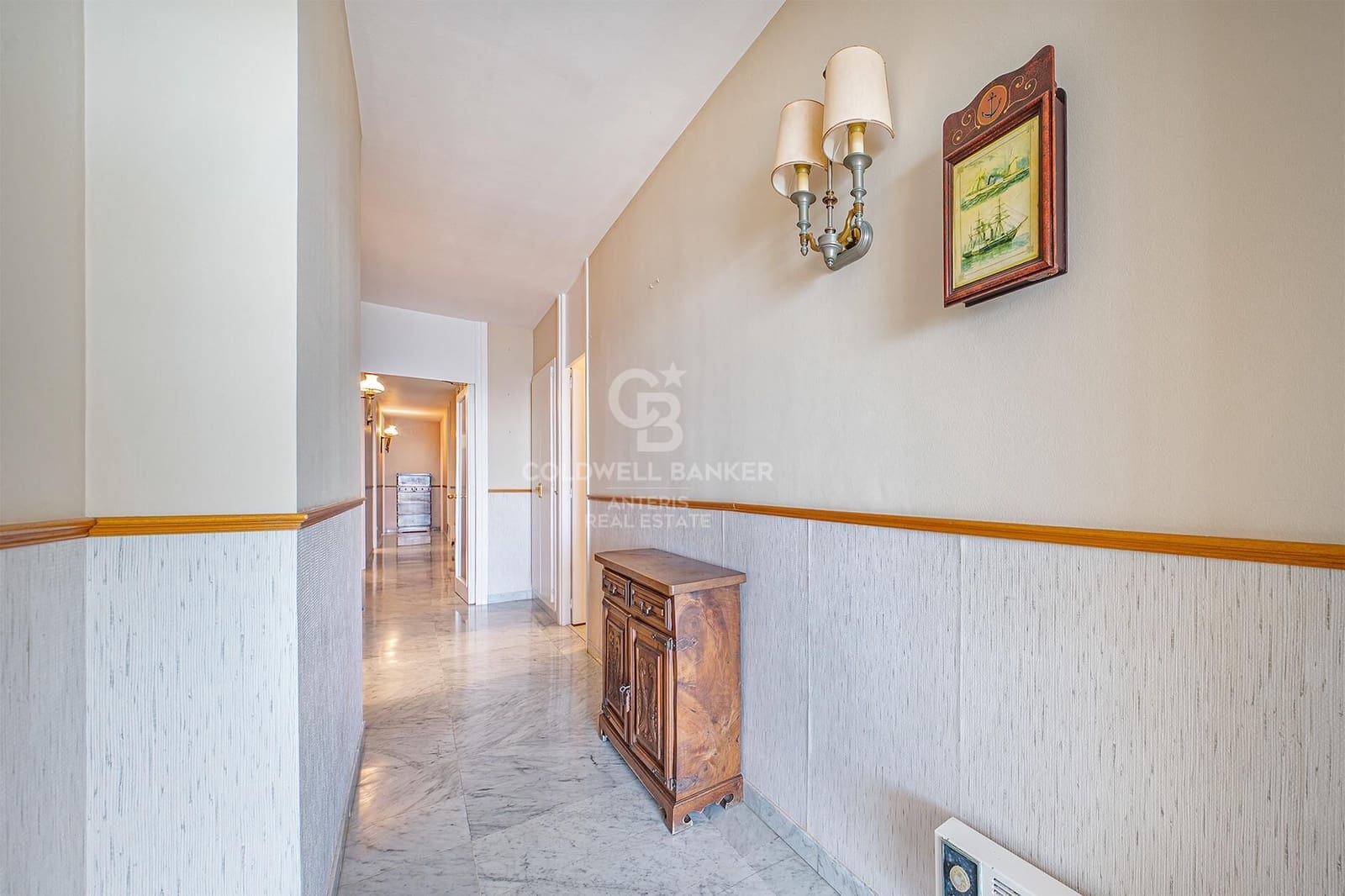 5 bedroom Flat for sale in Lloret de Mar with garage - € 495,000 (Ref: 10059088)