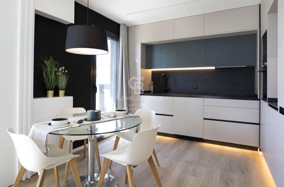 3 bedroom Flat for sale in Esplugues de Llobregat - € 430,000 (Ref: 10059091)