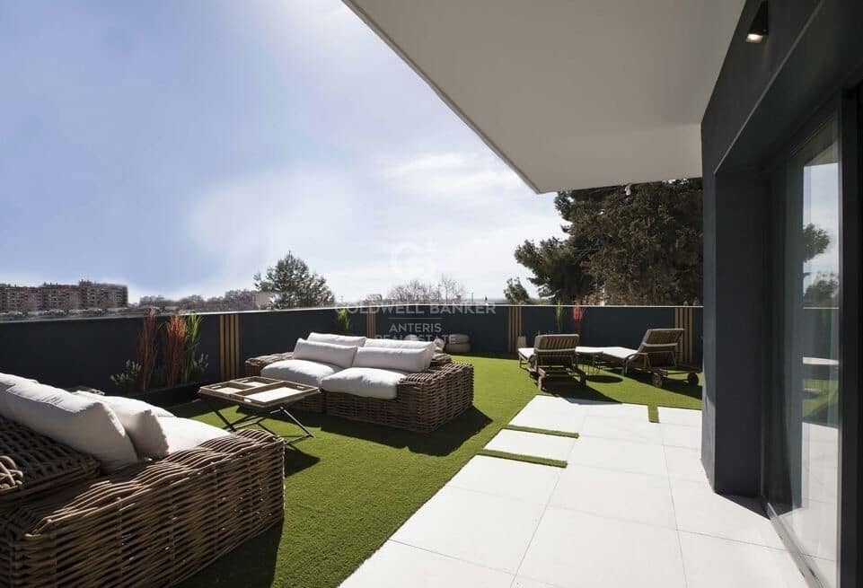 3 bedroom Flat for sale in Esplugues de Llobregat - € 430,000 (Ref: 10059091)