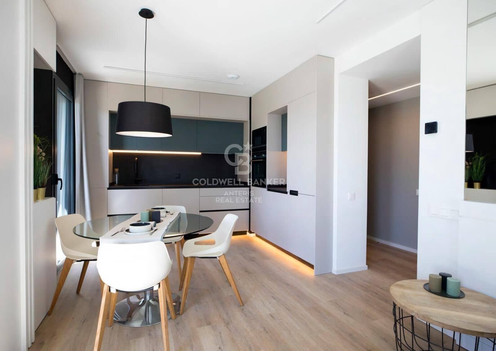 3 bedroom Flat for sale in Esplugues de Llobregat - € 430,000 (Ref: 10059091)
