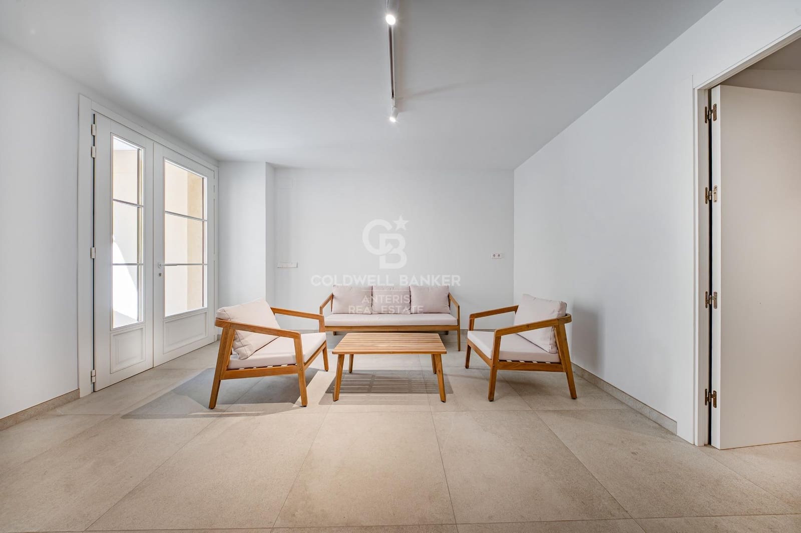 3 soverom Leilighet til salgs i Barcelona by med svømmebasseng - € 590 000 (Ref: 10059093)
