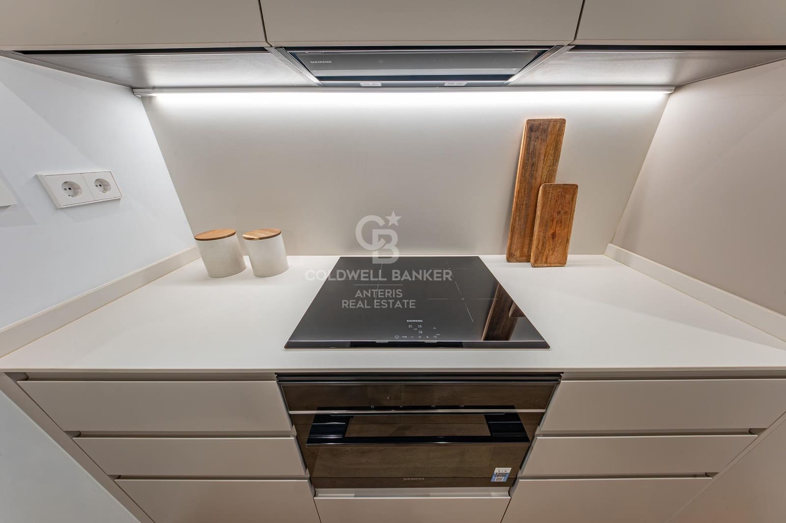3 soverom Leilighet til salgs i Barcelona by med svømmebasseng - € 635 000 (Ref: 10059095)