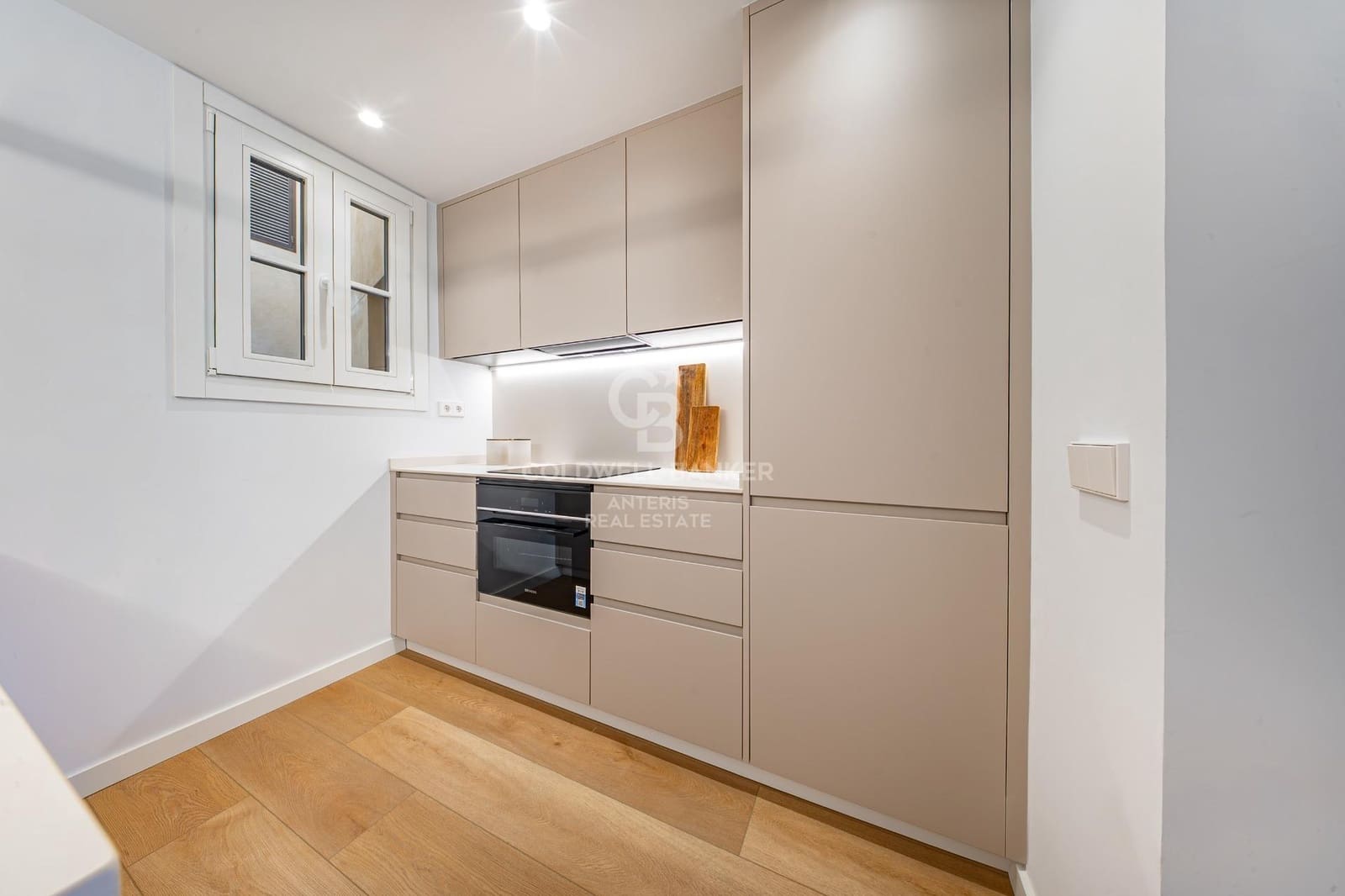 3 soverom Leilighet til salgs i Barcelona by med svømmebasseng - € 635 000 (Ref: 10059095)