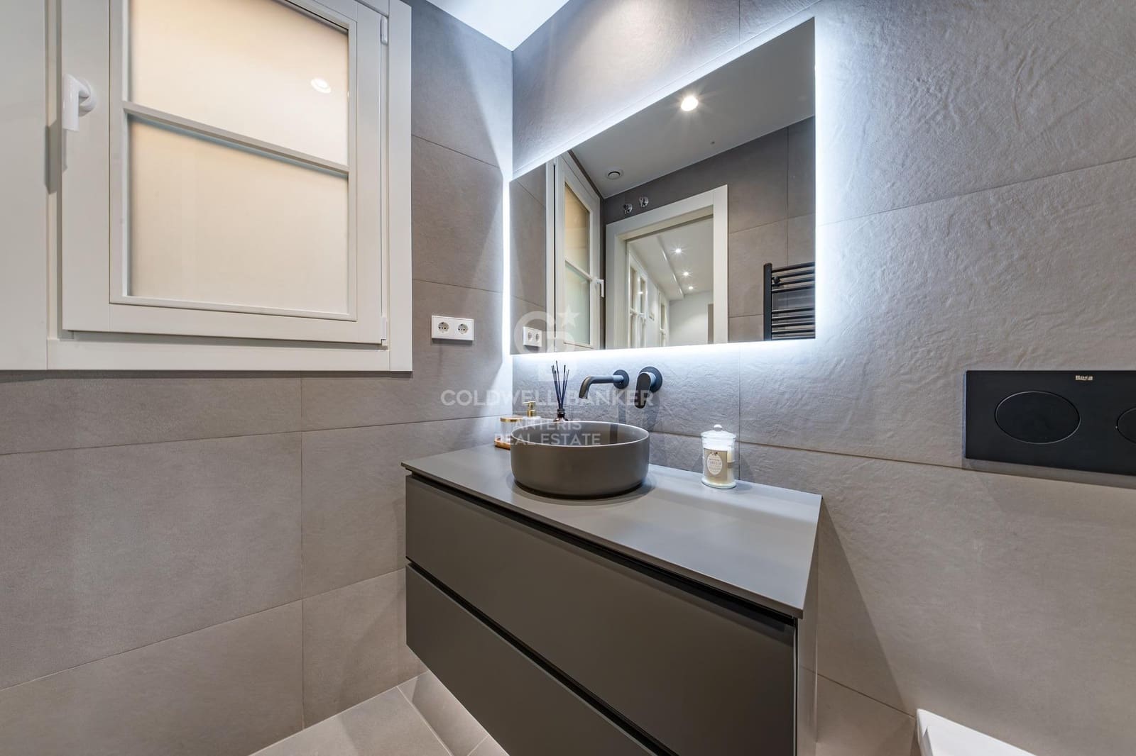 3 soverom Leilighet til salgs i Barcelona by med svømmebasseng - € 635 000 (Ref: 10059095)