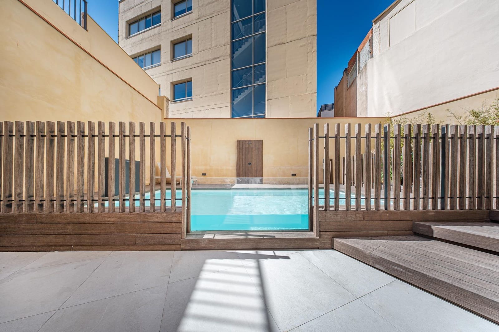 3 soverom Leilighet til salgs i Barcelona by med svømmebasseng - € 635 000 (Ref: 10059095)