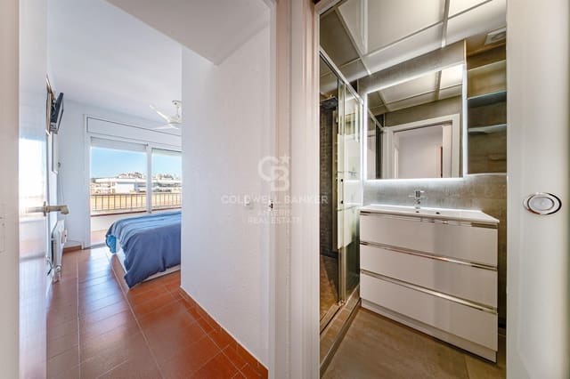 2 slaapkamer Flat te koop in Fenals, Lloret de Mar - € 348.000 (Ref: 10059096)