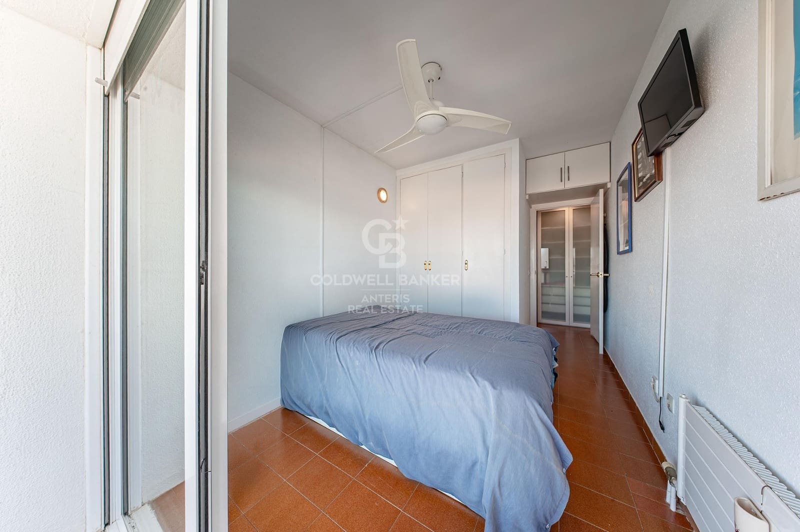 2 slaapkamer Flat te koop in Lloret de Mar met zwembad - € 348.000 (Ref: 10059096)