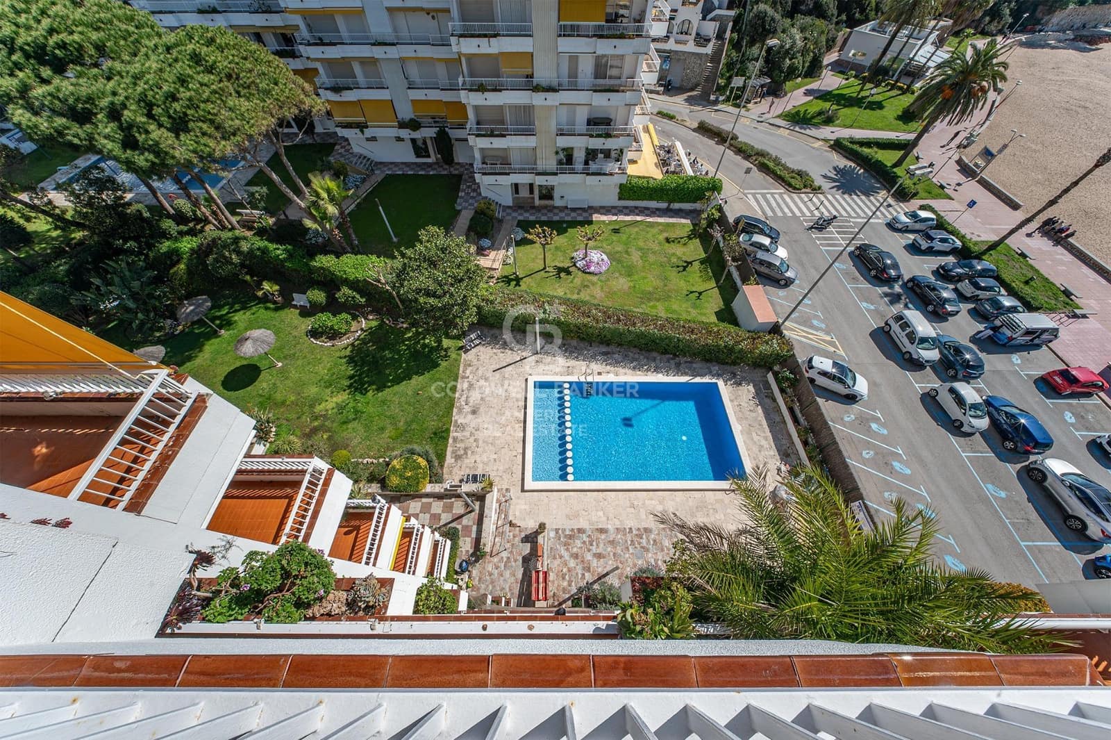 2 slaapkamer Flat te koop in Lloret de Mar met zwembad - € 348.000 (Ref: 10059096)