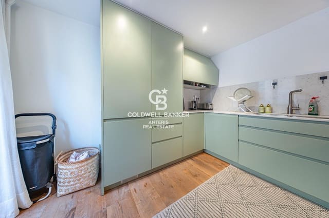 2 makuuhuone Kattohuoneisto myytävänä paikassa El Barri Gòtic, Barcelona kaupunki - 795 000 € (Ref: 10059097)