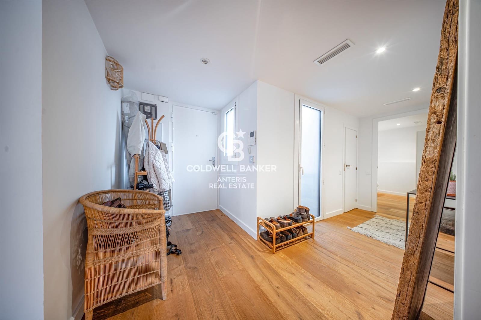 2 makuuhuone Kattohuoneisto myytävänä paikassa Barcelona kaupunki - 795 000 € (Ref: 10059097)