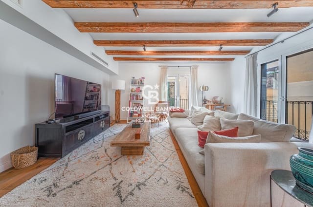 2 makuuhuone Kattohuoneisto myytävänä paikassa El Barri Gòtic, Barcelona kaupunki - 795 000 € (Ref: 10059097)