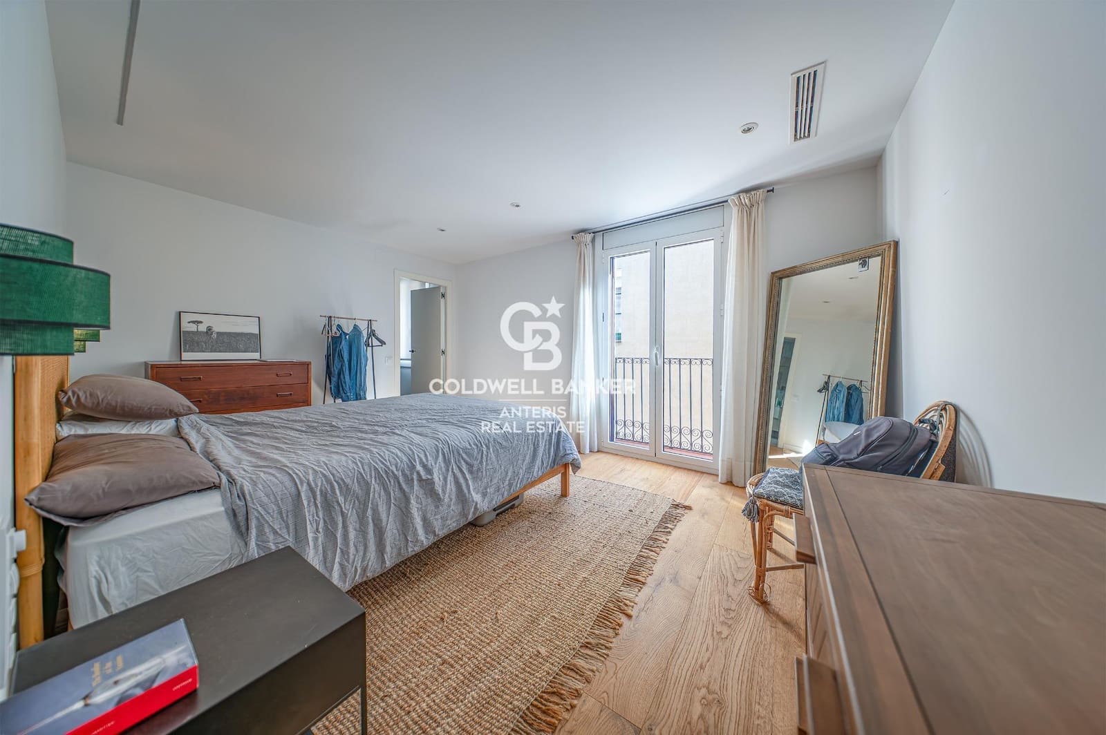 2 makuuhuone Kattohuoneisto myytävänä paikassa Barcelona kaupunki - 795 000 € (Ref: 10059097)