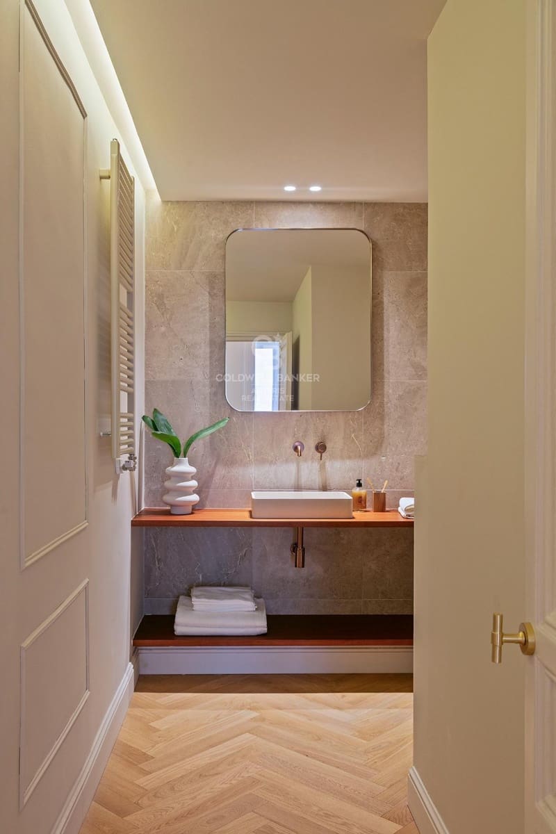 3 slaapkamer Flat te koop in Barcelona stad - € 1.795.000 (Ref: 10059100)