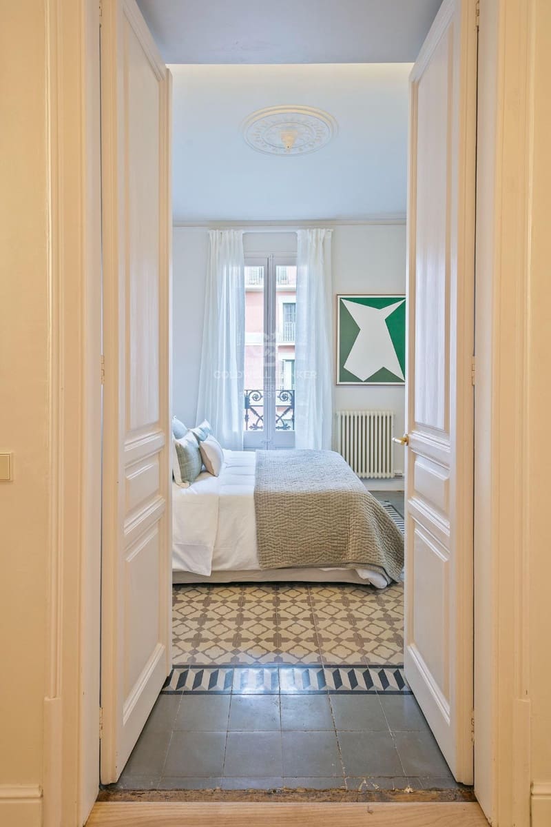3 slaapkamer Flat te koop in Barcelona stad - € 1.795.000 (Ref: 10059100)