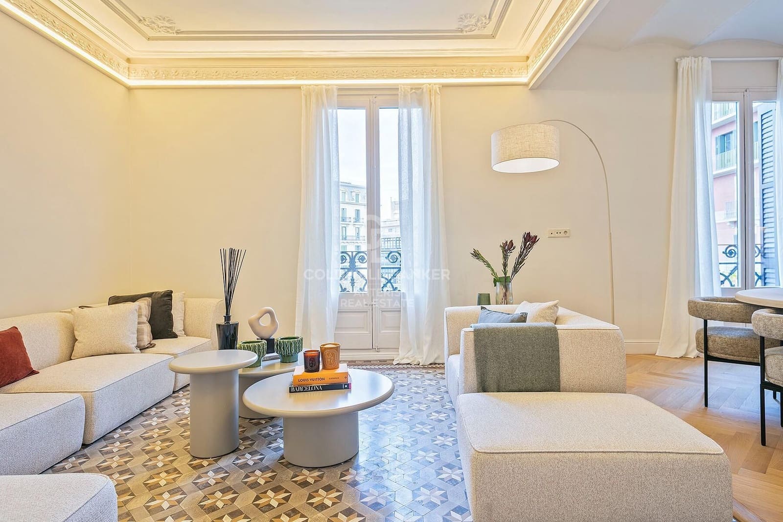 3 slaapkamer Flat te koop in Barcelona stad - € 1.795.000 (Ref: 10059100)