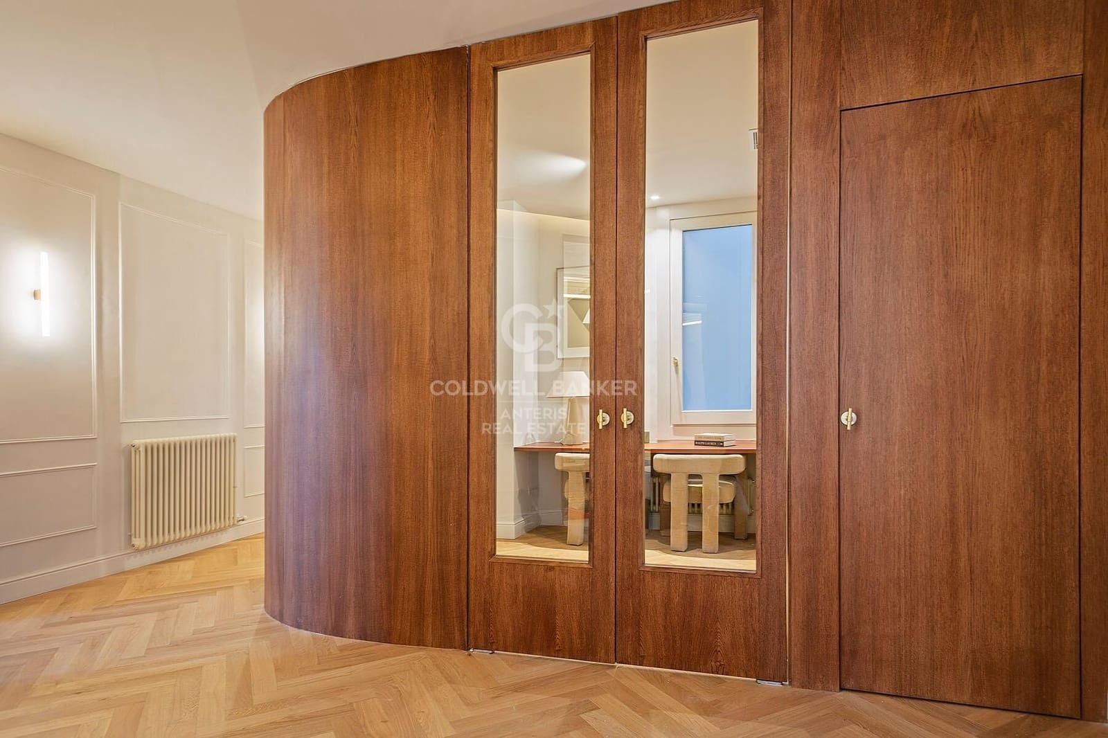 3 slaapkamer Flat te koop in Barcelona stad - € 1.795.000 (Ref: 10059100)
