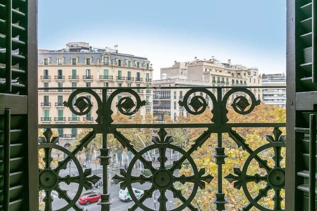 3 slaapkamer Flat te koop in La Dreta de L'Eixample, Barcelona stad - € 1.795.000 (Ref: 10059100)