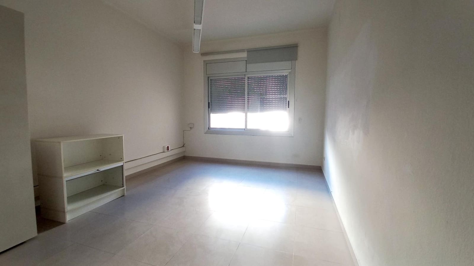 3 makuuhuone Toimisto vuokrattavana paikassa Barcelona kaupunki - 1 200 € (Ref: 10059103)