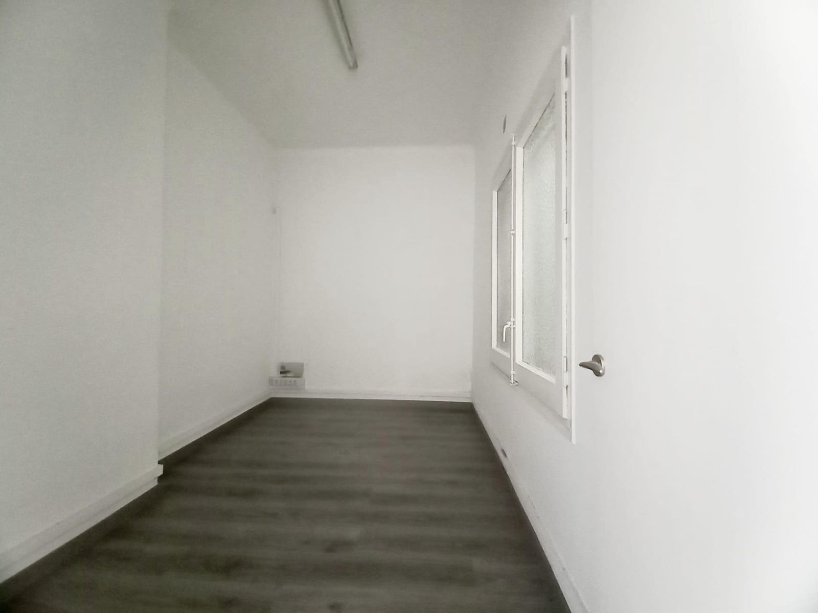 3 makuuhuone Toimisto vuokrattavana paikassa Barcelona kaupunki - 1 200 € (Ref: 10059103)