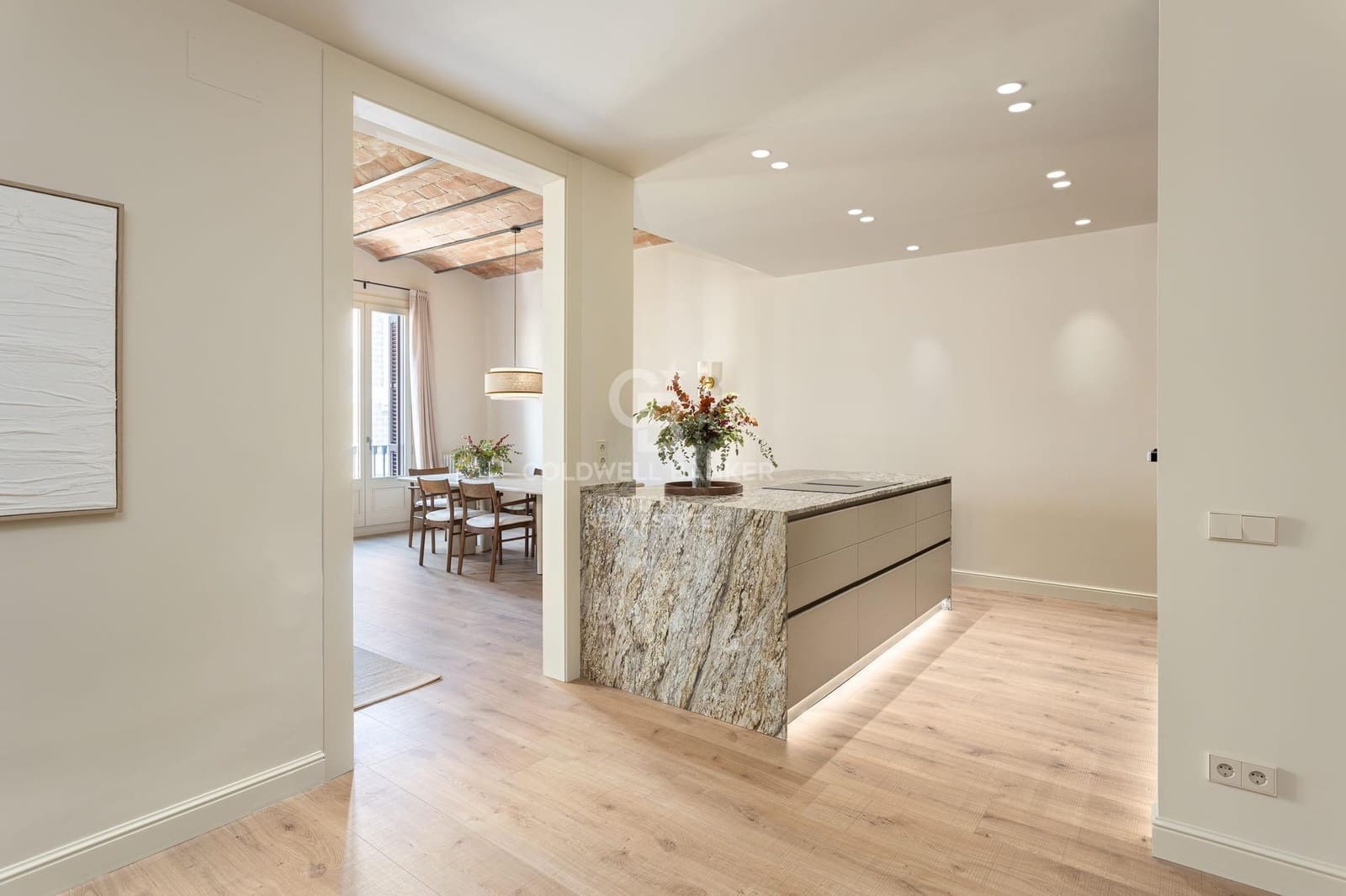 4 sypialnia Mieszkanie na sprzedaż w Miasto Barcelona - 1 720 000 € (Ref: 10059106)