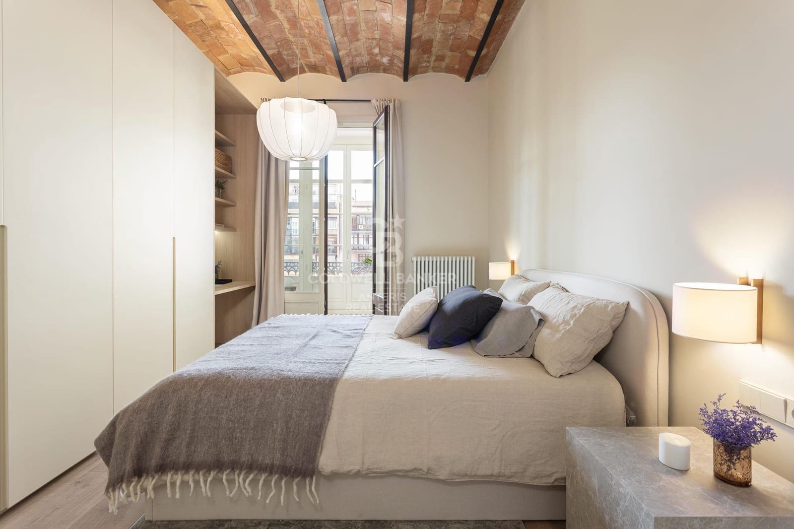4 sypialnia Mieszkanie na sprzedaż w Miasto Barcelona - 1 720 000 € (Ref: 10059106)