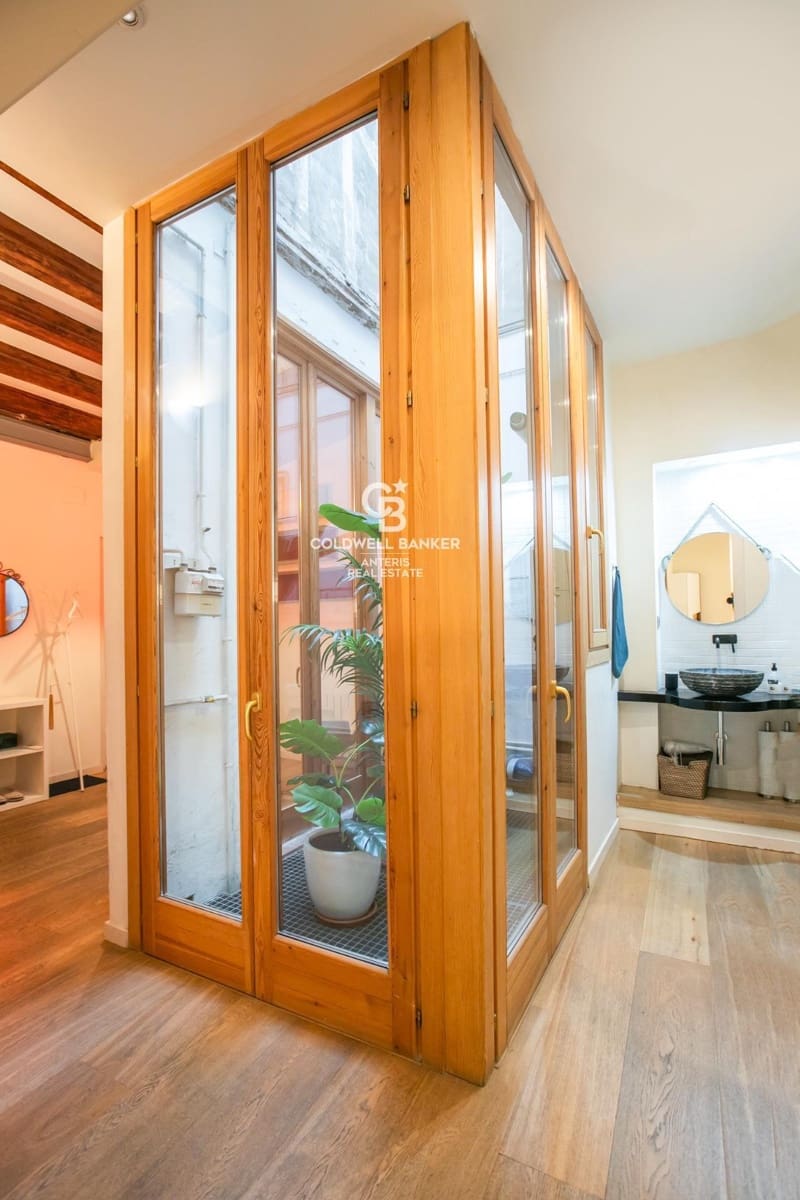 2 soveværelse Lejlighed til salg i Barcelona by - € 439.000 (Ref: 10059110)