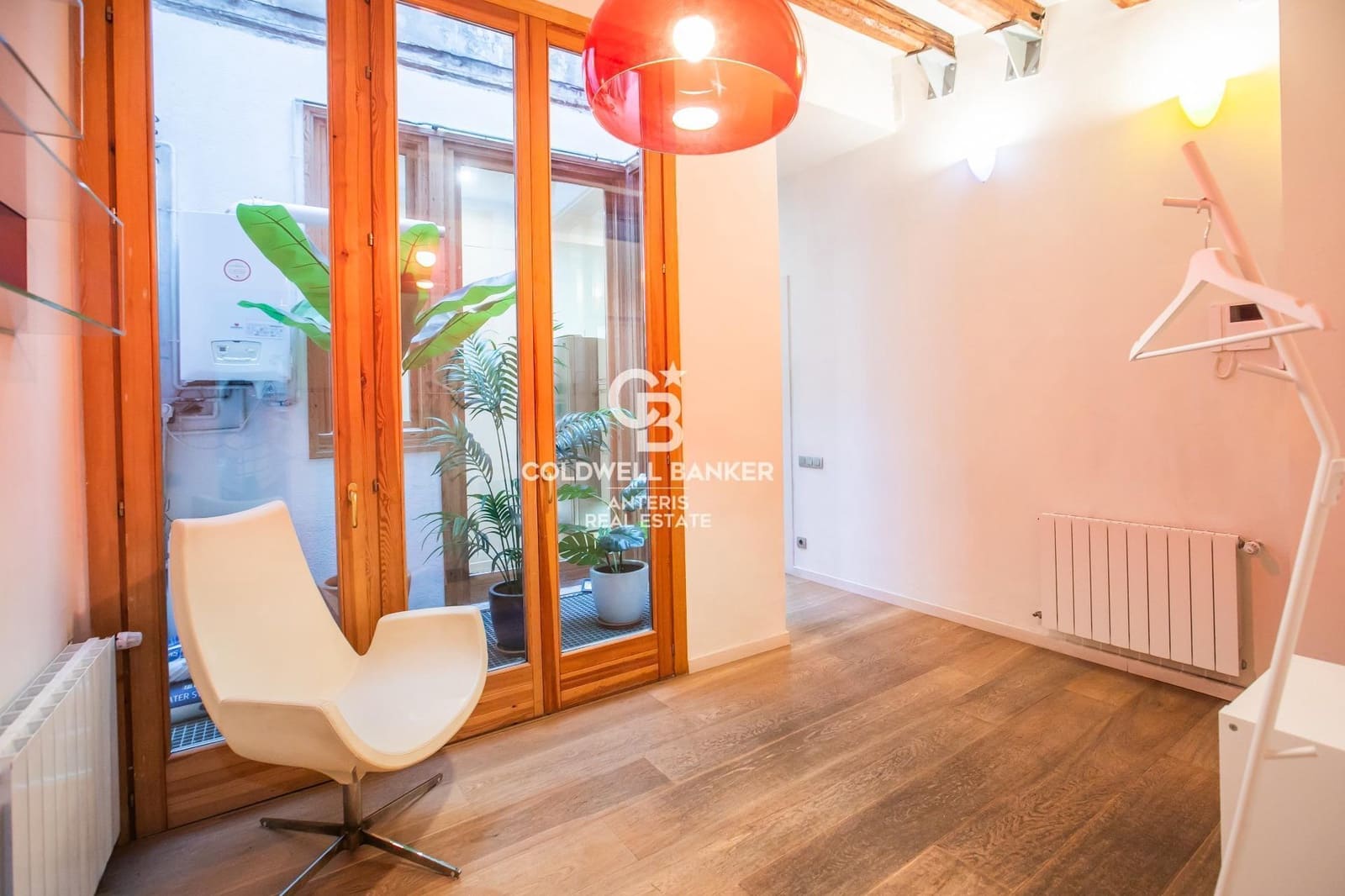 2 soveværelse Lejlighed til salg i Barcelona by - € 439.000 (Ref: 10059110)