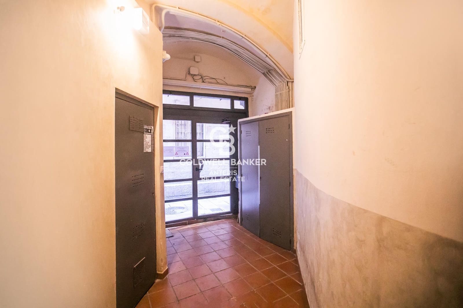 2 soveværelse Lejlighed til salg i Barcelona by - € 439.000 (Ref: 10059110)
