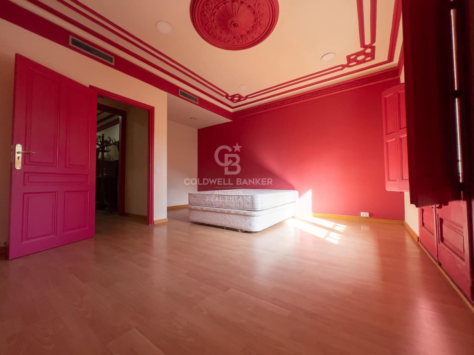 Piso de 4 habitaciones en Barcelona ciudad en venta - 749.000 € (Ref: 10059114)