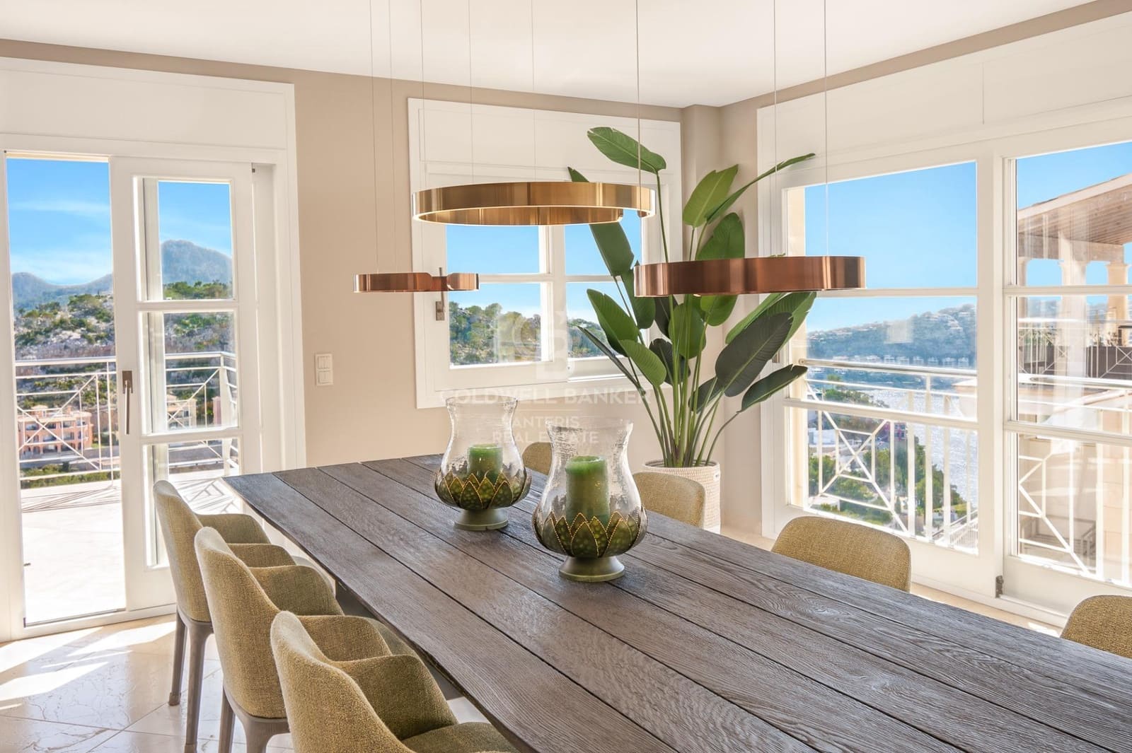 3 soverom Penthouse til salgs i Puerto de Andratx med svømmebasseng garasje - € 3 750 000 (Ref: 10059115)