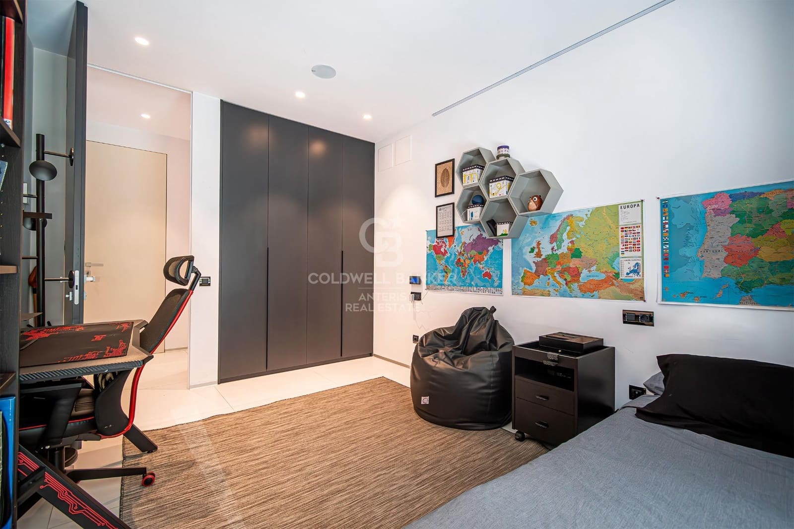 4 soverom Villa til salgs i Sant Andreu de Llavaneres med svømmebasseng garasje - € 2 190 000 (Ref: 10059120)