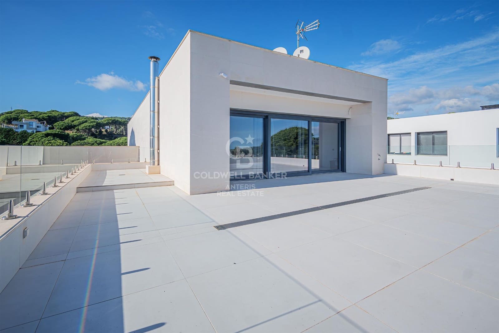 4 soverom Villa til salgs i Sant Andreu de Llavaneres med svømmebasseng garasje - € 2 190 000 (Ref: 10059120)