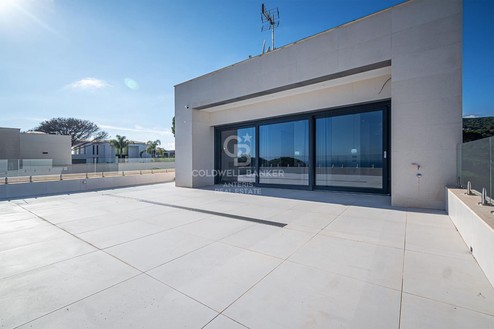 4 soverom Villa til salgs i Sant Andreu de Llavaneres med svømmebasseng garasje - € 2 190 000 (Ref: 10059120)