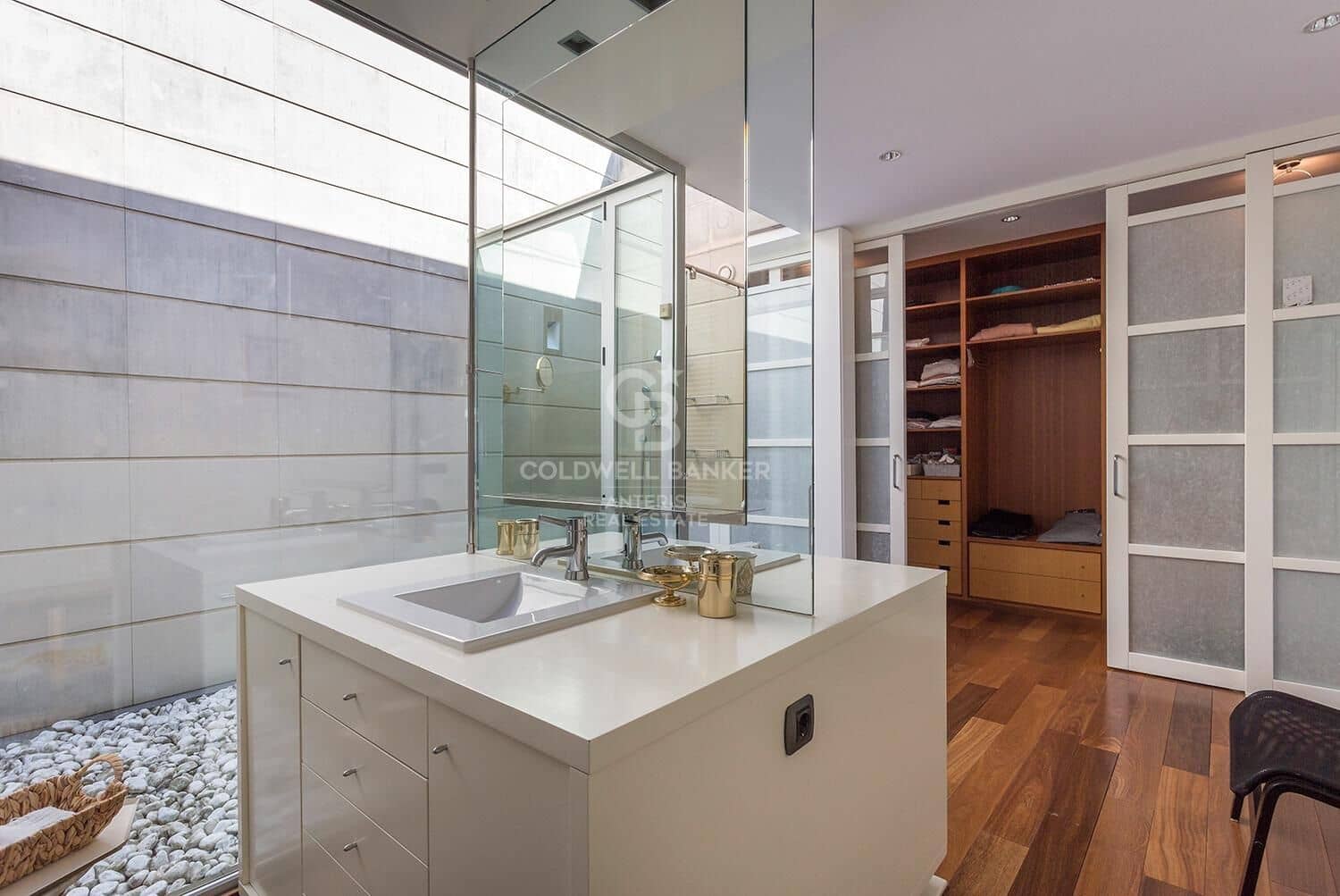 7 soverom Villa til salgs i Barcelona by med svømmebasseng garasje - € 7 450 000 (Ref: 10059121)