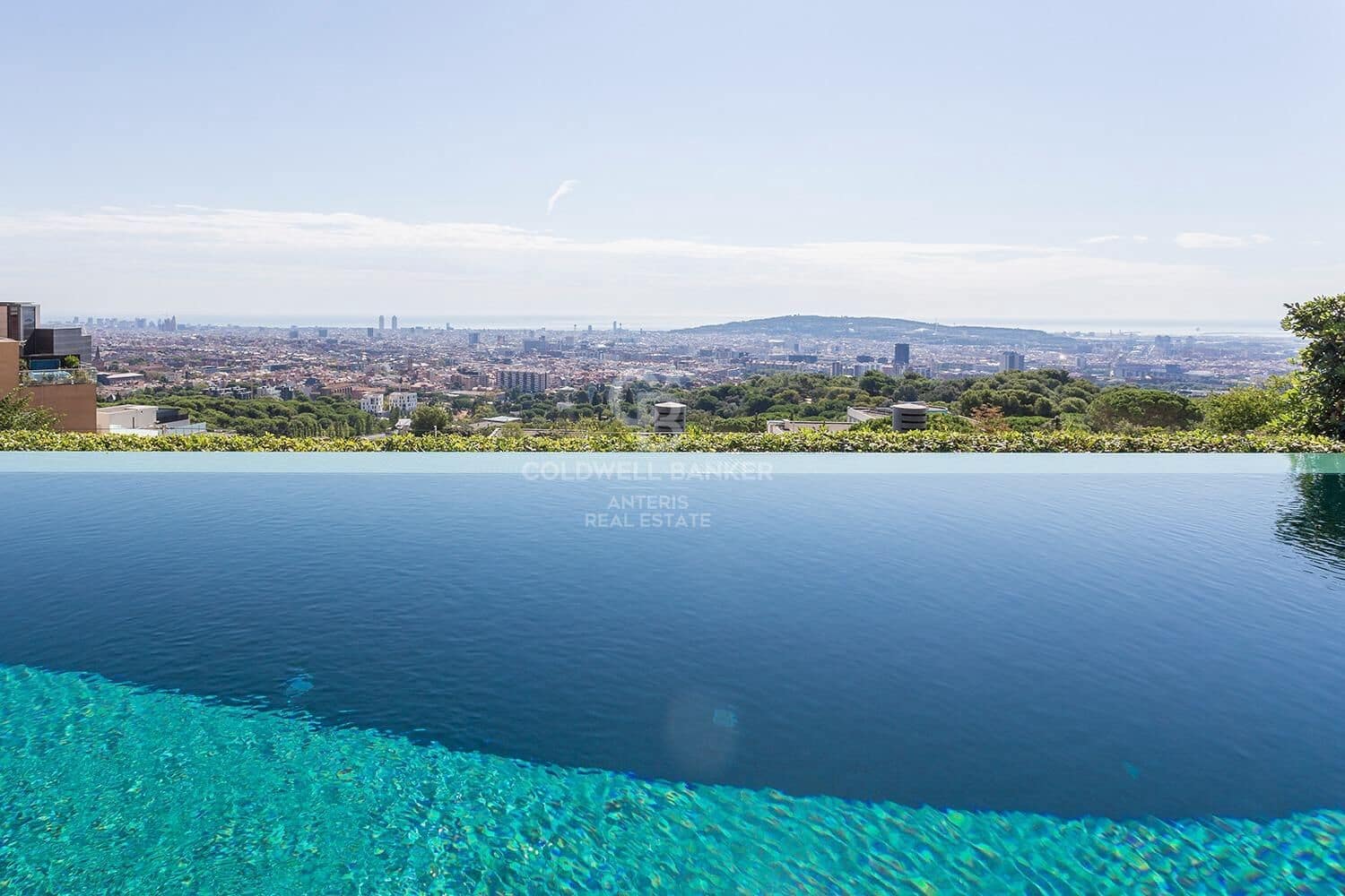 7 soverom Villa til salgs i Barcelona by med svømmebasseng garasje - € 7 450 000 (Ref: 10059121)