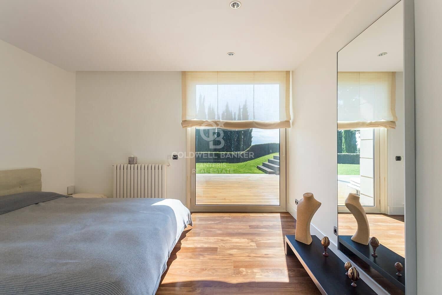 7 soverom Villa til salgs i Barcelona by med svømmebasseng garasje - € 7 450 000 (Ref: 10059121)