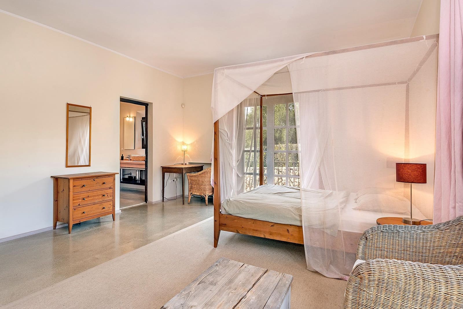 4 chambre Finca/Maison de Campagne à vendre à Portocolom avec piscine garage - 2 750 000 € (Ref: 10059124)