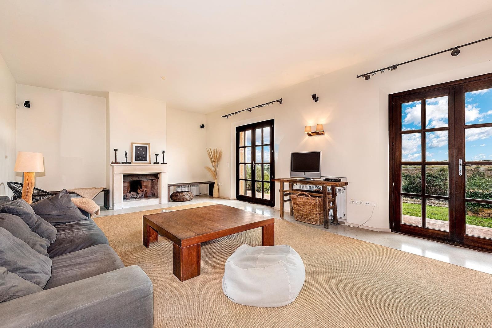 4 chambre Finca/Maison de Campagne à vendre à Portocolom avec piscine garage - 2 750 000 € (Ref: 10059124)