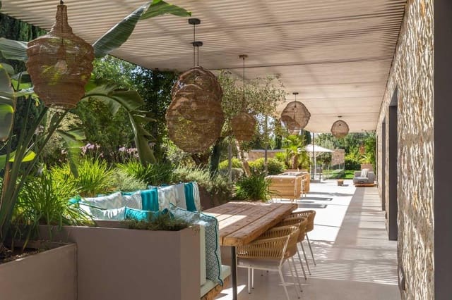 6 slaapkamer Villa te koop in Alaró - € 7.500.000 (Ref: 10059125)